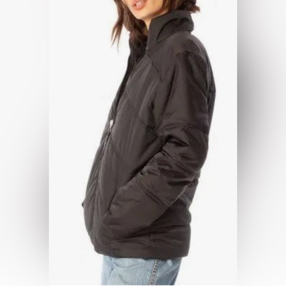 Hurley Puffer Black Jacket - Picture 2 of 12